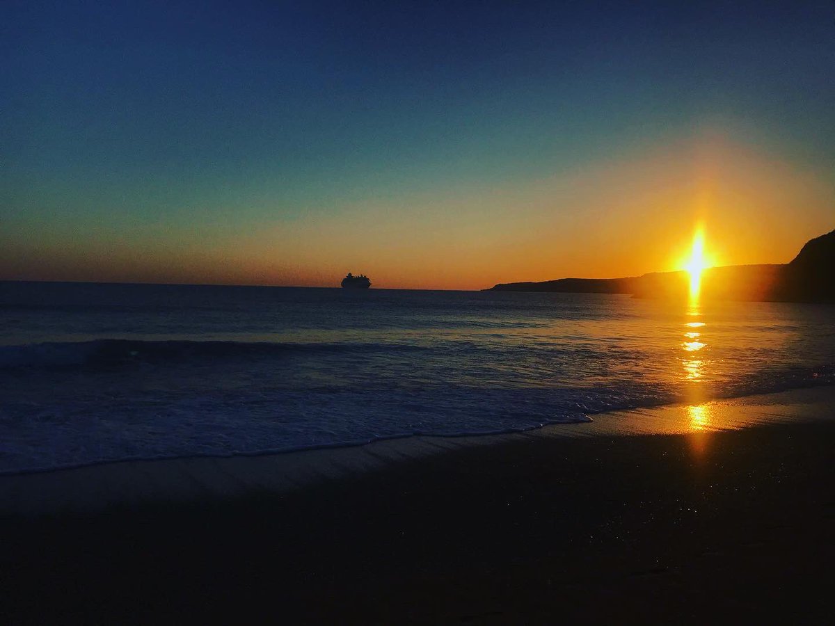 May the sun rise all over you.