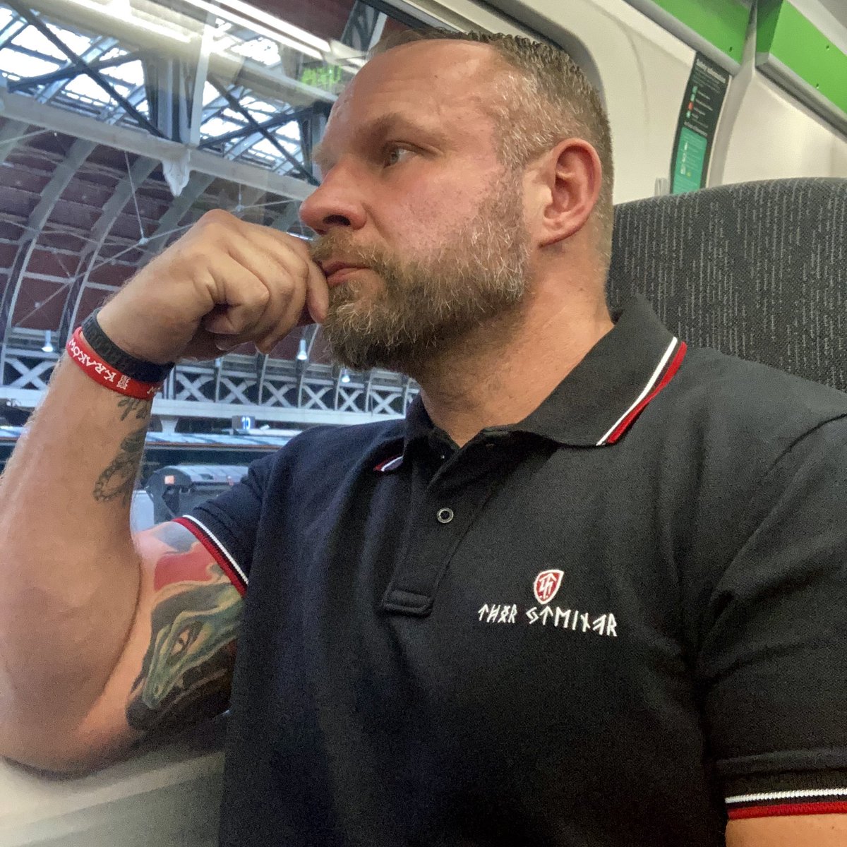 manlikeslav's tweet photo. U cant stop me #constantmove #progressnotperfection #onthego #catchmeifyoucan #enroute #onthemission https://t.co/sdExe3KA27