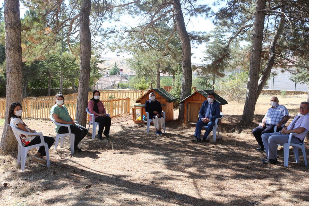 aytac_ozel06's tweet photo. AÇIK SINIFTA DERS

Çok Özlemişiz...

Mareşal Çakmak İO bahçesinde 4. sınıf öğrencilerimizle açık sınıf deneyimi.

Okul Müd. Coşkun Güler ve ekip arkadaşlarını kutluyorum
#BizeHerYerOkul

@ziyaselcuk @safran1958 @turanakpinar @alpertanrisever @tcmeb @mebailesi_2023 @MemAnkara https://t.co/9vClJzxstx