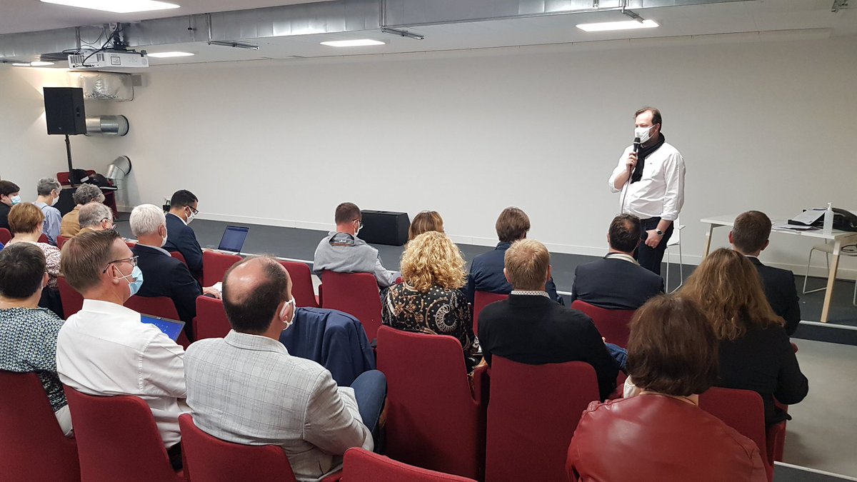 SYNADICnpdc's tweet photo. Une cinquantaine de chefs d'établissement présents au Conseil d'Administration du SYNADIC NPDC dans le nouveau bâtiment "Le Cube" de l'EIC à Tourcoing. https://t.co/5xBzHPpPTk