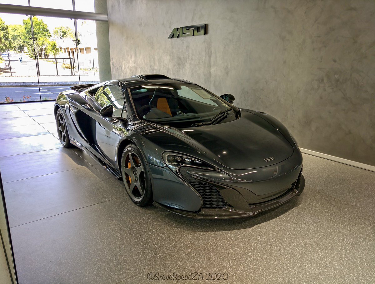 OctaneRepublic's tweet photo. A tribute to a winner.

#McLaren #650S #LeMans #OctaneRepublic #SteveSpeedZA #SpeedDemon250 

📸: @SteveSpeedZA &amp; @SpeedDemon250 https://t.co/6ozroVlZKo