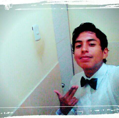 MorbosPeru's tweet photo. Mi mozo Piurano.... Lo conoc�� en un matrimonio y le pedí su nombre y aquí les traigo sus fotos  hetero Engañado Piurano arrecho https://t.co/1MQYaM0p6k