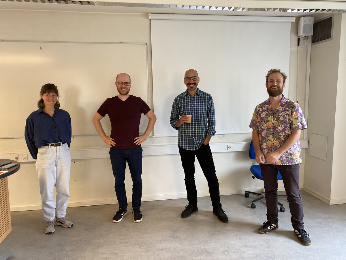When @DDA_Denmark announced the intermediate course on reprodu. research in R it was sold-out in a day. Today 4 R-experts from <a href="/AarhusUni/">Aarhus Universitet</a> &amp; <a href="/StenoAarhus/">Steno Diabetes Center Aarhus</a>: @lwjohnst <a href="/SilvermanOmar/">Omar Silverman</a> <a href="/andreas/">Andreas Thorstensson</a> @andreasheiset  #signestorgaard are ready to pass their widsom on to 20 junior researchers.