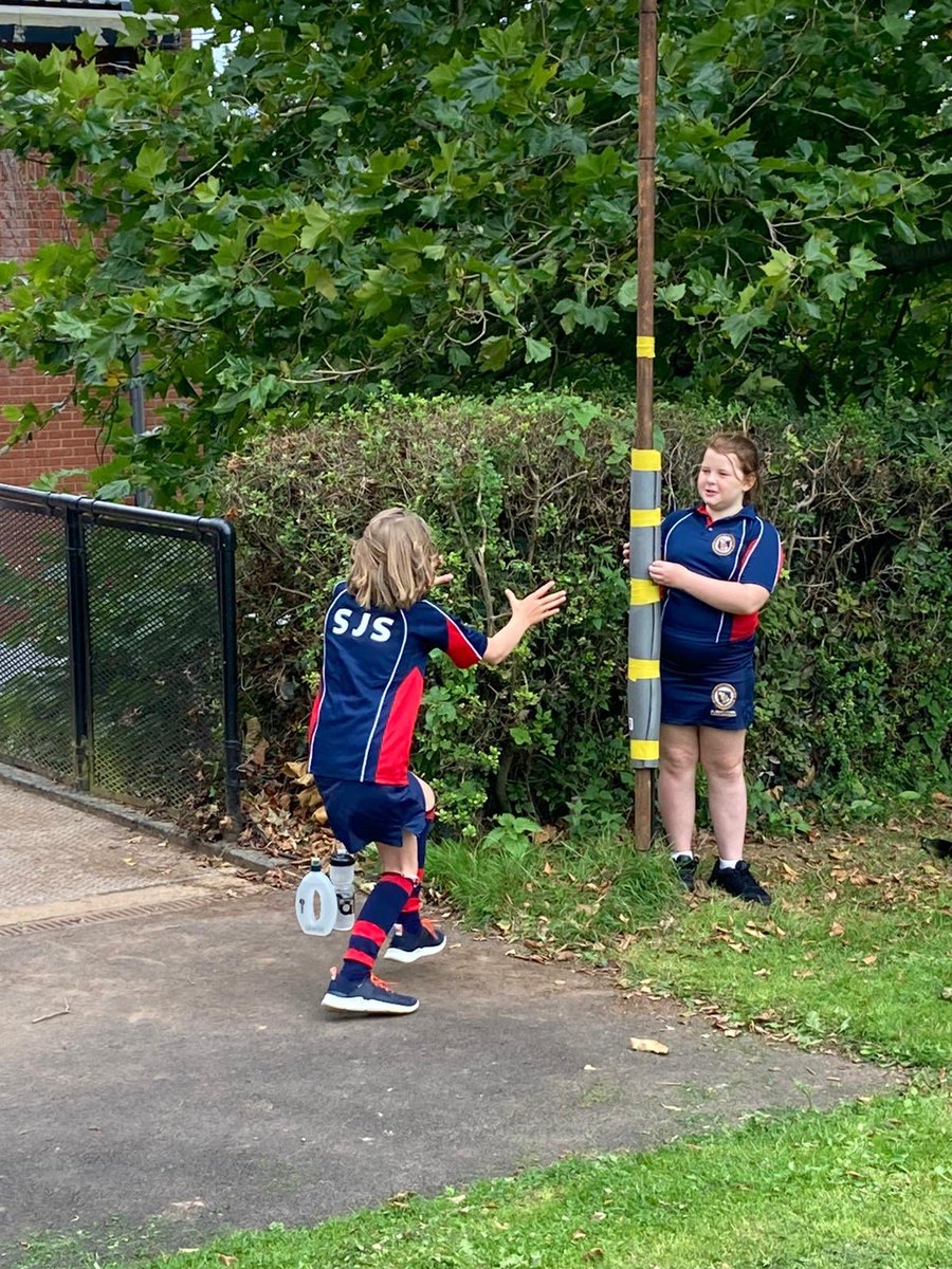 St_Johns_School's tweet photo. We love these pics of the Juniors playing 40/40. Such happy shouts for joy and a great welcome back to school. https://t.co/NEMX4myWUu