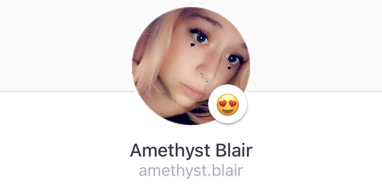 devilslldaughtr's tweet photo. New OF is in the finishing process of being made. Just waiting for ID approval. So for now, message me on the new kik to get some deals https://t.co/5vi9HGSeJJ