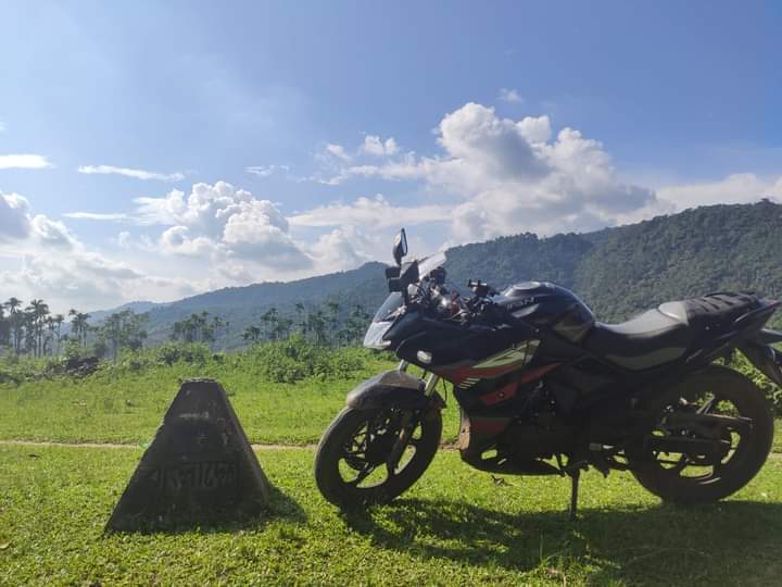 BikeBD's tweet photo. KPRπ₯
#kpr #lifan #lifankpr #kpr150 #kpr165 #bike #bikebd #biker #bikelover https://t.co/5d0yl0jkIm