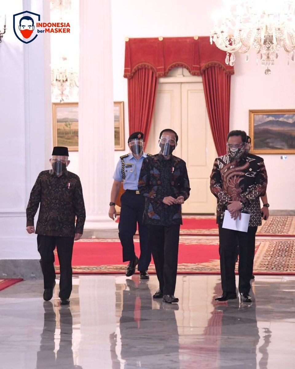 Di era pandemi Covid-19 ini, pemerintah sangat membutuhkan fleksibilitas kerja dan prosedur sederhana untuk menangani masalah secara cepat, tepat sasaran serta efisien demi keselamatan masyarakat.

Namun, pengelolaan keuangan negara tetap harus transparan, akuntabel, dan efektif.