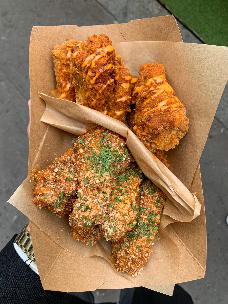 Resto_Halal's tweet photo. CONCOURS 🎉

🎁 1 invitation pour 2

🔁 Rt ce tweet 
🔅 Follow @Resto_Halal &amp; @WingsandChill 
👩🏼‍🤝‍👨🏽 Mentionne un pote sous ce tweet

Tirage au sort : le 14/09 

#concours #food #restohalal #wings #streetfood https://t.co/hhbHkdSGot