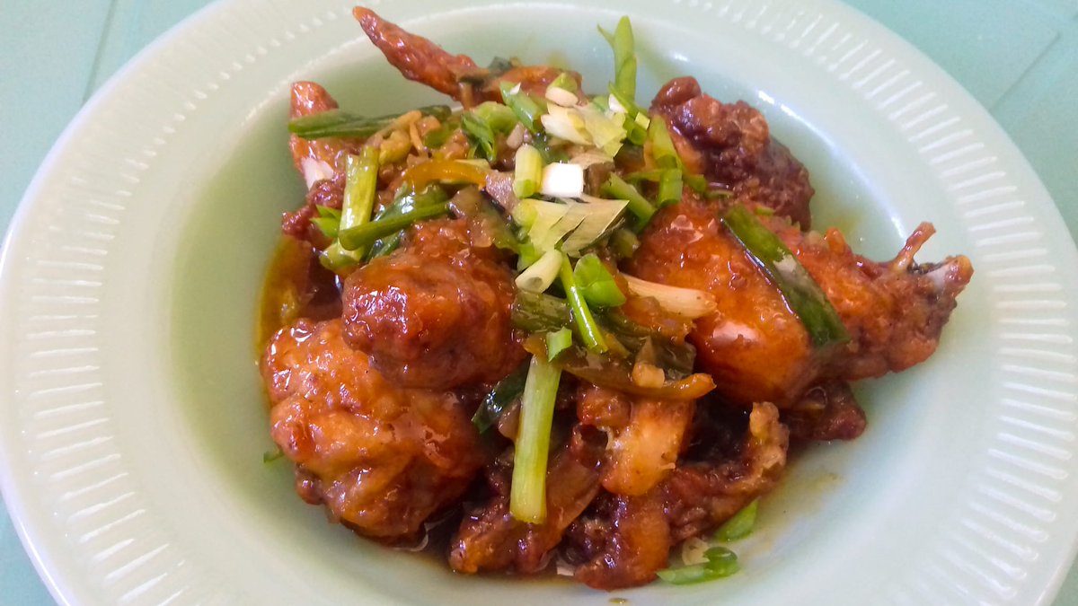 cookingityours1's tweet photo. Twice Cooked Chicken
 cooked twice to make it juicy and crispy😋😋🍽️🍴🍻🍛🍗
.
.
.
.
.
.
.

#instafood #recette #produc #foodblogger #meal #foodie #foodgasm #foods #foodpics #foodporn #foodpic #healthy #like #food #tasty #cooking #recipe #fresh #homemade #dish #food #cuisine https://t.co/xwpBm5kviv