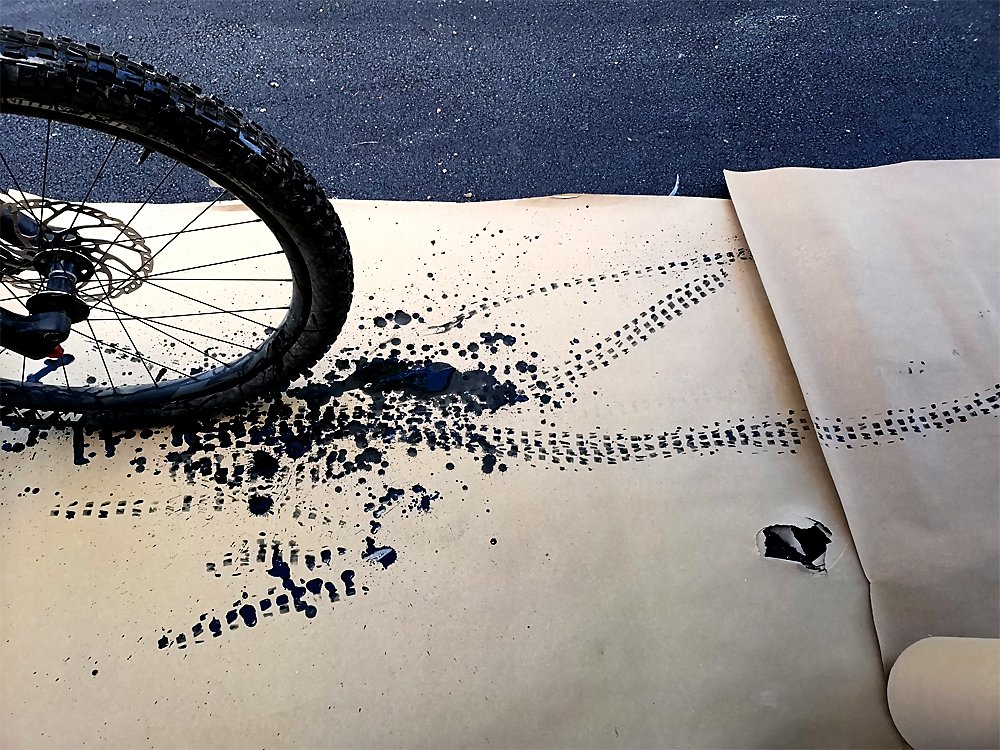 kontrastika's tweet photo. It is rumored that Jackon Pollock invented a bicycle as an art tool. Well, we reinvented it. https://t.co/ioRv7Xtw20
