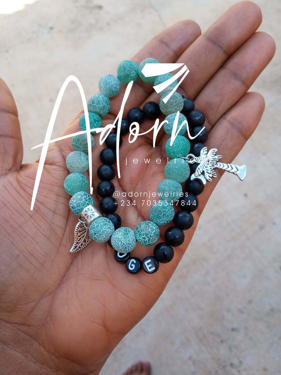 umaatur's tweet photo. Good morning dears. 
Please help Retweet my hustle 🙏🙏 my customers are definitely on your TL 😊😊
Each frame cost N4000 🤗
#beadplug
#TuesdayMorning #TuesdayMorning #TuesdayMotivation https://t.co/HwJZebGFvZ