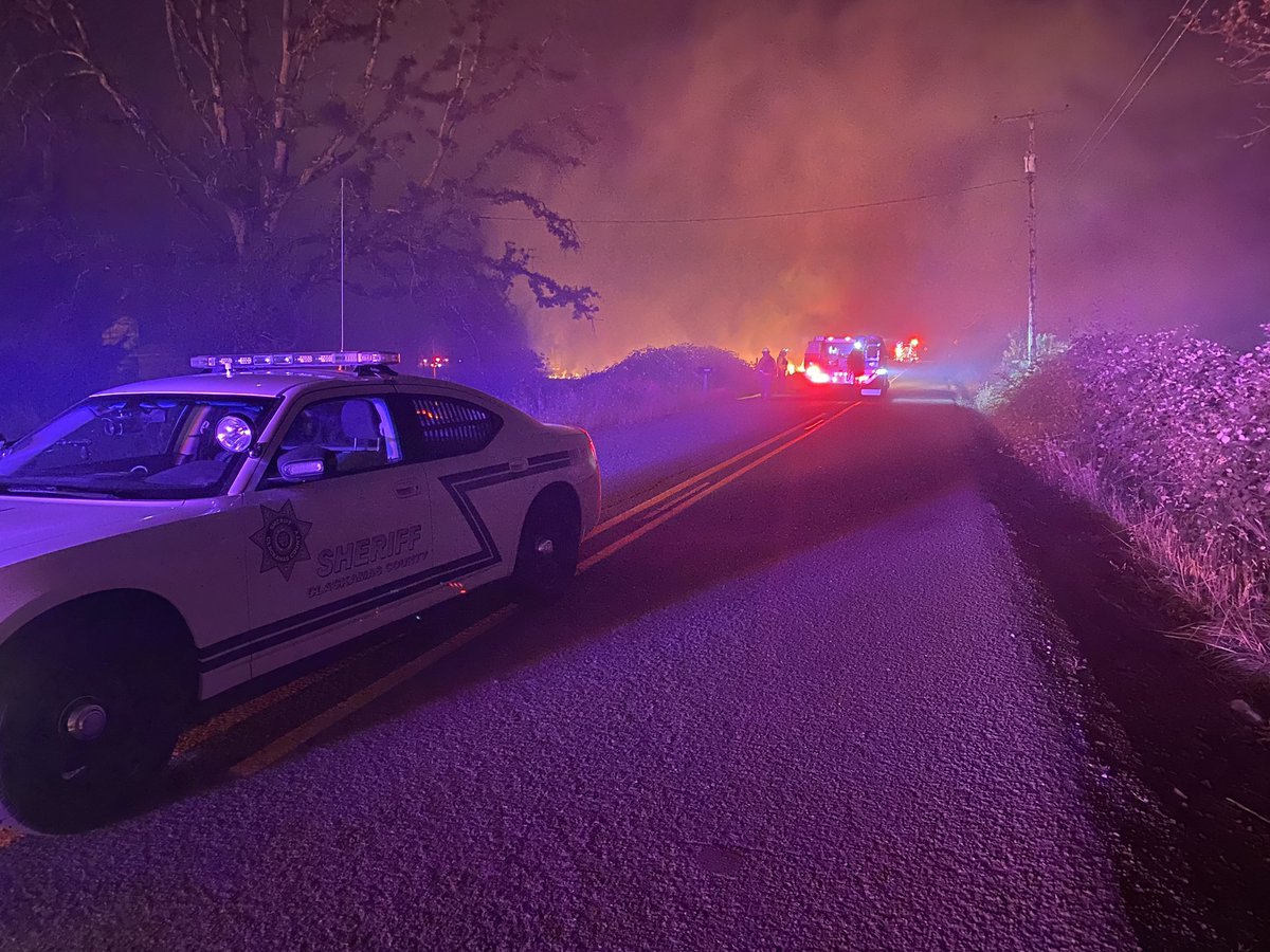 Clackamas Sheriff tweet media