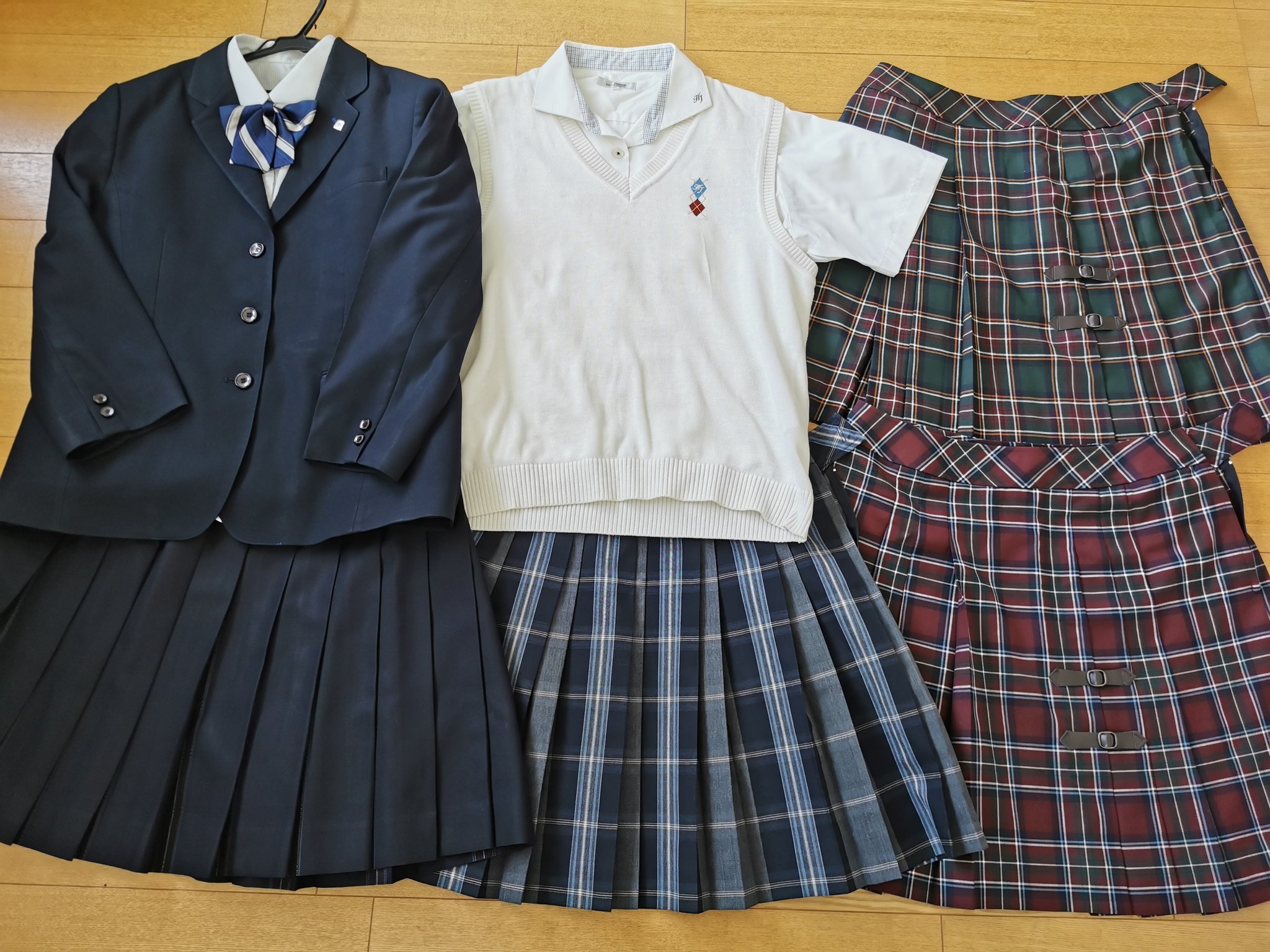 八王子 実践 高校 制服