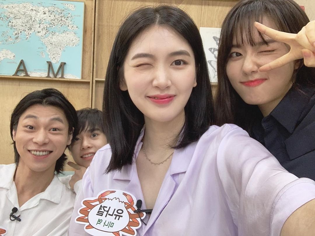 sanghak70's tweet photo. 9일 밤 10시!! Seezn 앱에서 만나요~~!
#영덕되게 #학교기담 #오지않는아이 👻
유나결 (전 헬로비너스 여름)
씨네드라마 학교기담 - 오지않는아이
시즌Seezn 9월 9일 밤10시 첫방송.
TV조선 9월 12일 밤10시 50분 첫방송.
#헬로비너스 #hellovenu #yeoreum #유나결 #선미나 #인어왕자 #오윤영 https://t.co/w0zg0rwFtj