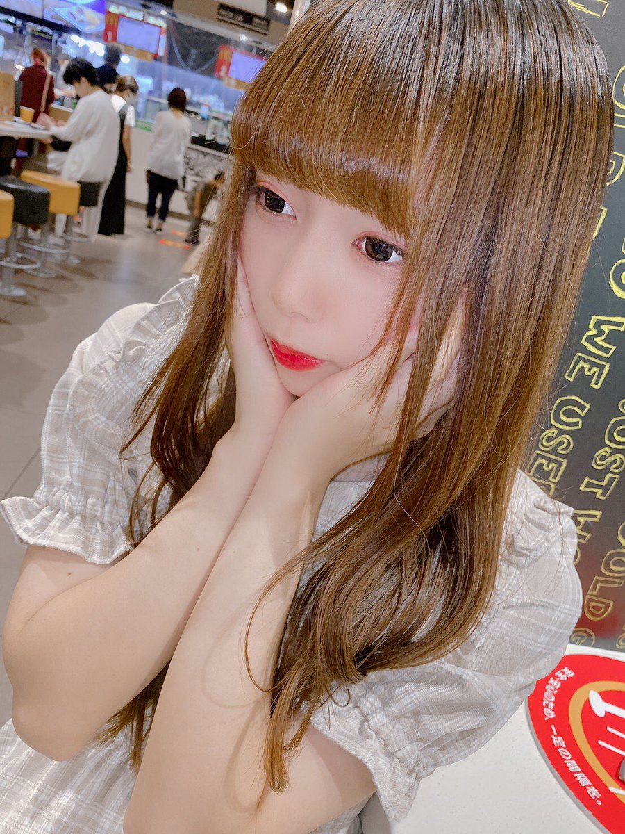 icm_mount's tweet photo. 他撮りのプロに撮ってもらった！🎀
盛れたうれちい！(｡>_<｡)︎💕︎💕 https://t.co/2zsHQ3YUAT