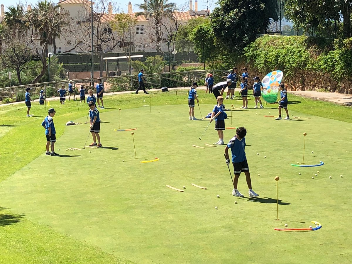 BenalmadenaGolf's tweet photo. Comienzo Nuevo Curso 2020-2021 Escuela de Golf -
¡Abierto plazo de inscripción! 637 504 858  https://t.co/sEnSdfuEn9 https://t.co/4Two4Ap4AU