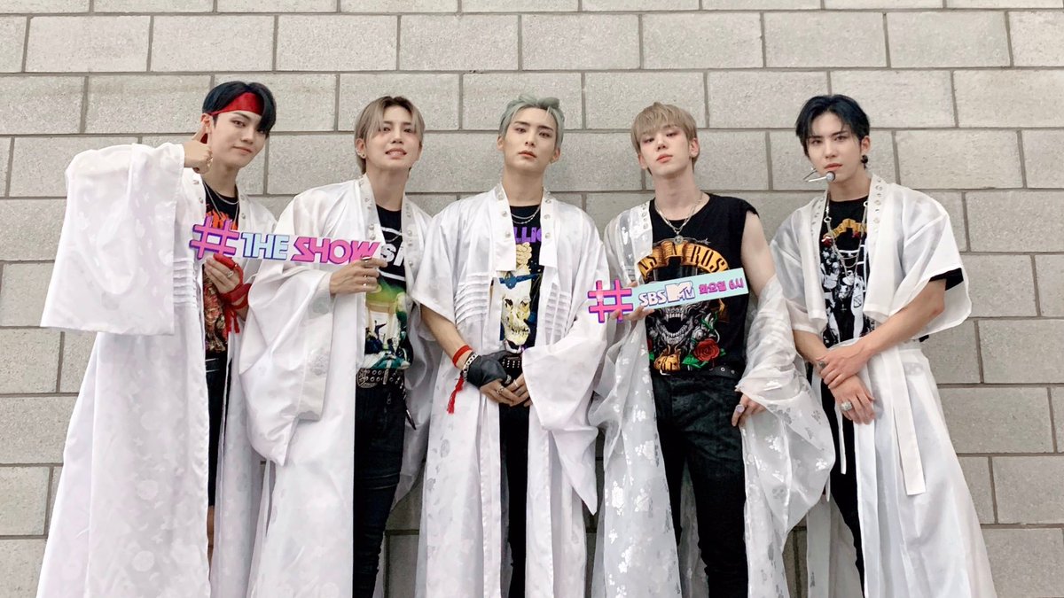 mtvasia's tweet photo. can i just say i am ABSOLUTELY blown away by @official_ACE7's comeback? like the stage, the look &amp; the performance?! WOW 😵

#kpop #THESHOW
#ACE #도깨비 #Gobblin https://t.co/wD2CjvHUio