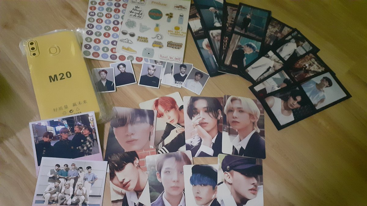 yhuuyi's tweet photo. yeay udh sampaii, makasi @simchugapro buat hadiah fankitnyaa❣🥰 https://t.co/QnT1Rw25hx