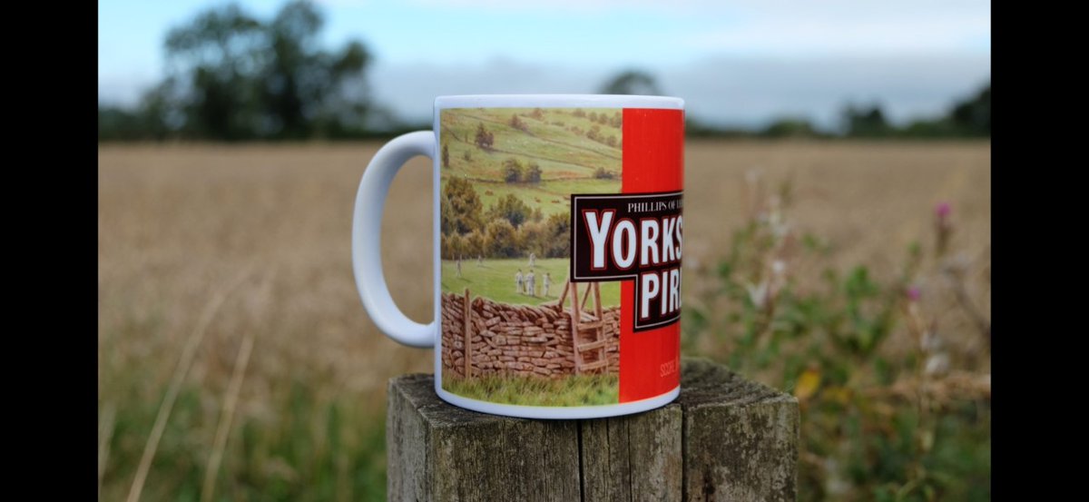 ScoreDrawn's tweet photo. Is the Yorkshire Pirlo about to become a Yorkshire Lion too?
Celebrate Kalvin's fantastic season for #LUFC with our all new exclusive mug.
Get yours here - https://t.co/RqRwPWly6e
 #MOT #ThreeLions #scoredrawn https://t.co/3ObF3Y8IEo