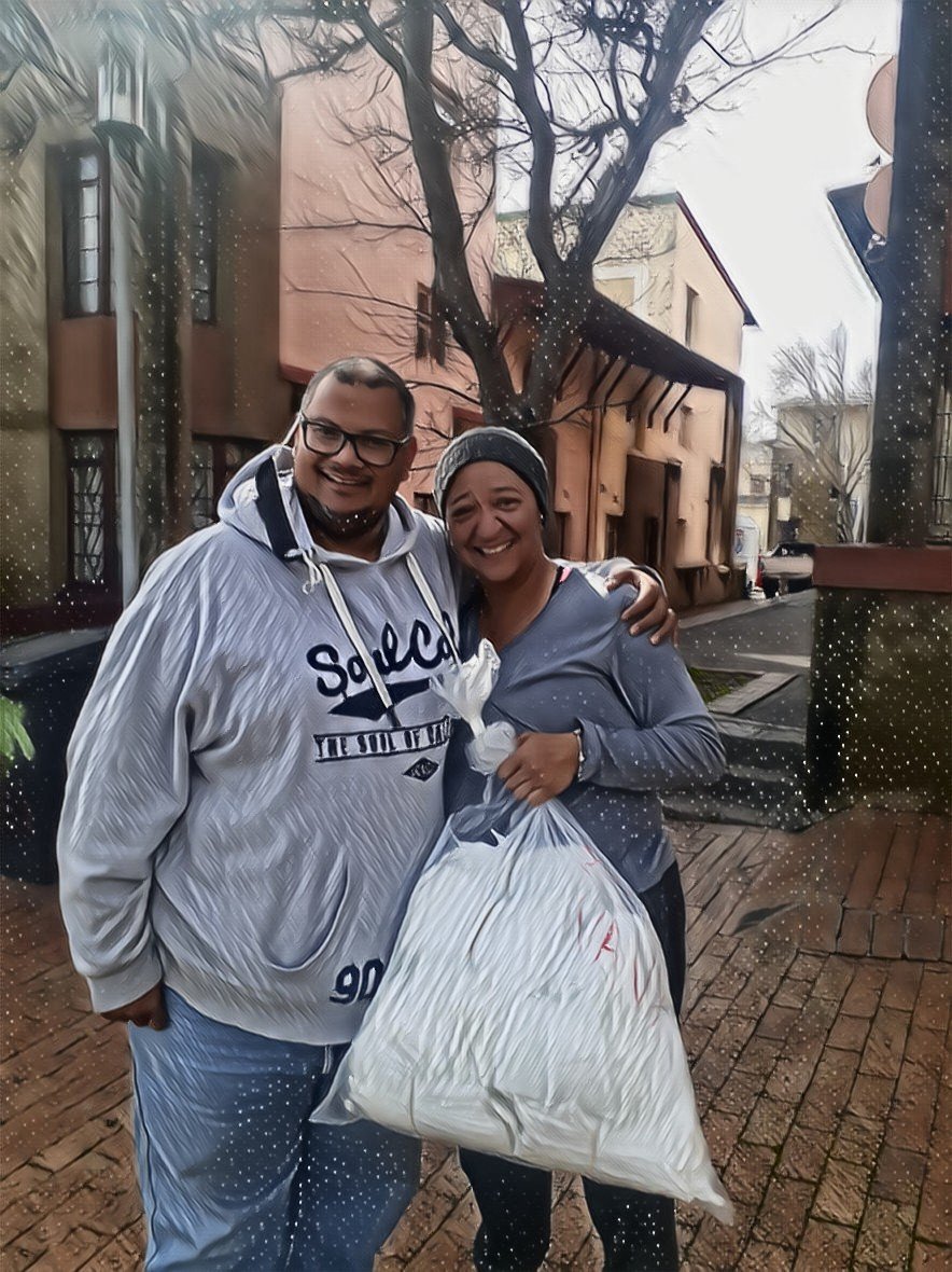 SoliPhilander's tweet photo. The bonus-gain when caring
Like-minded people sharing
#SpringfieldMatters
#BlikkiesdorpMatters
#Friends4Friends https://t.co/SU4CubWJue