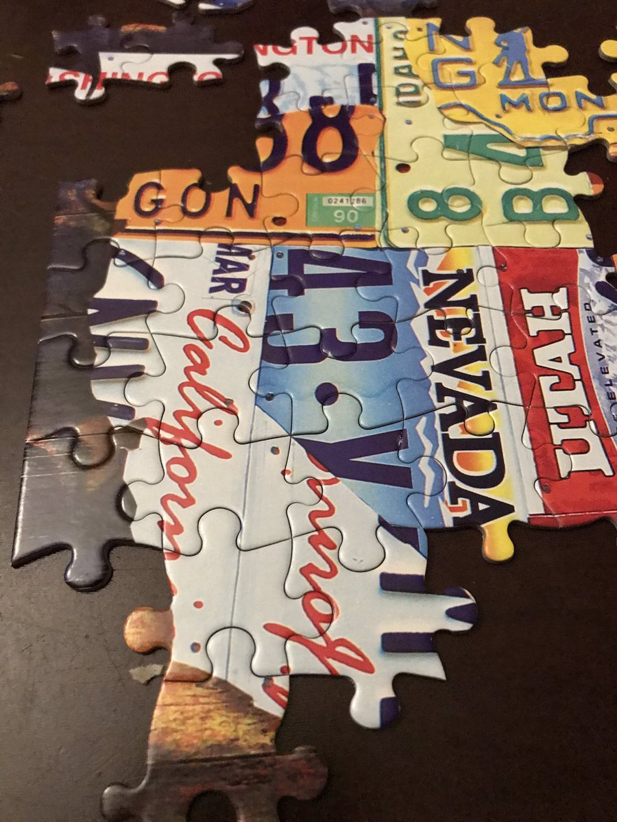 FishBowlFamily's tweet photo. Keeping busy with a #puzzle π§©
#thankful #FishBowlFamily π #StayInToSlowTheSpread π‘π¦ β€οΈ https://t.co/UoqU5a9VuM