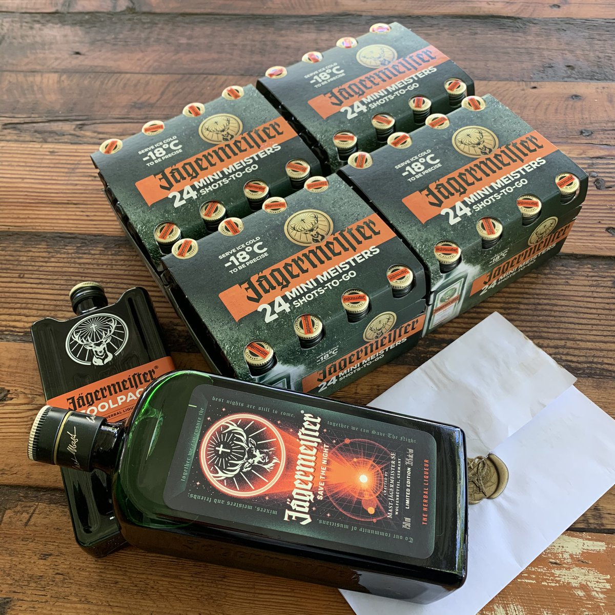 SpazaGaming's tweet photo. Big thanks to @jagermeistersa for the drop 🔥 stay posted for #savethenight #meisterdropins fun times ahead! 🥳 https://t.co/tKhNNOSjD2