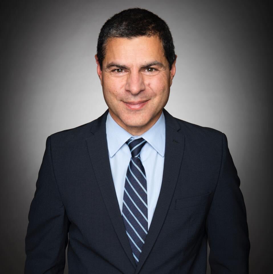 AlainRayes's tweet photo. C’est avec enthousiasme que je débute aujourd’hui mes nouvelles fonctions de Ministre du Cabinet fantôme responsable du Patrimoine canadien, des Langues officielles et du Développement économique du Québec. Merci de ta confiance @ErinOTooleMP. #polcan #polqc https://t.co/KBpi7nBclz