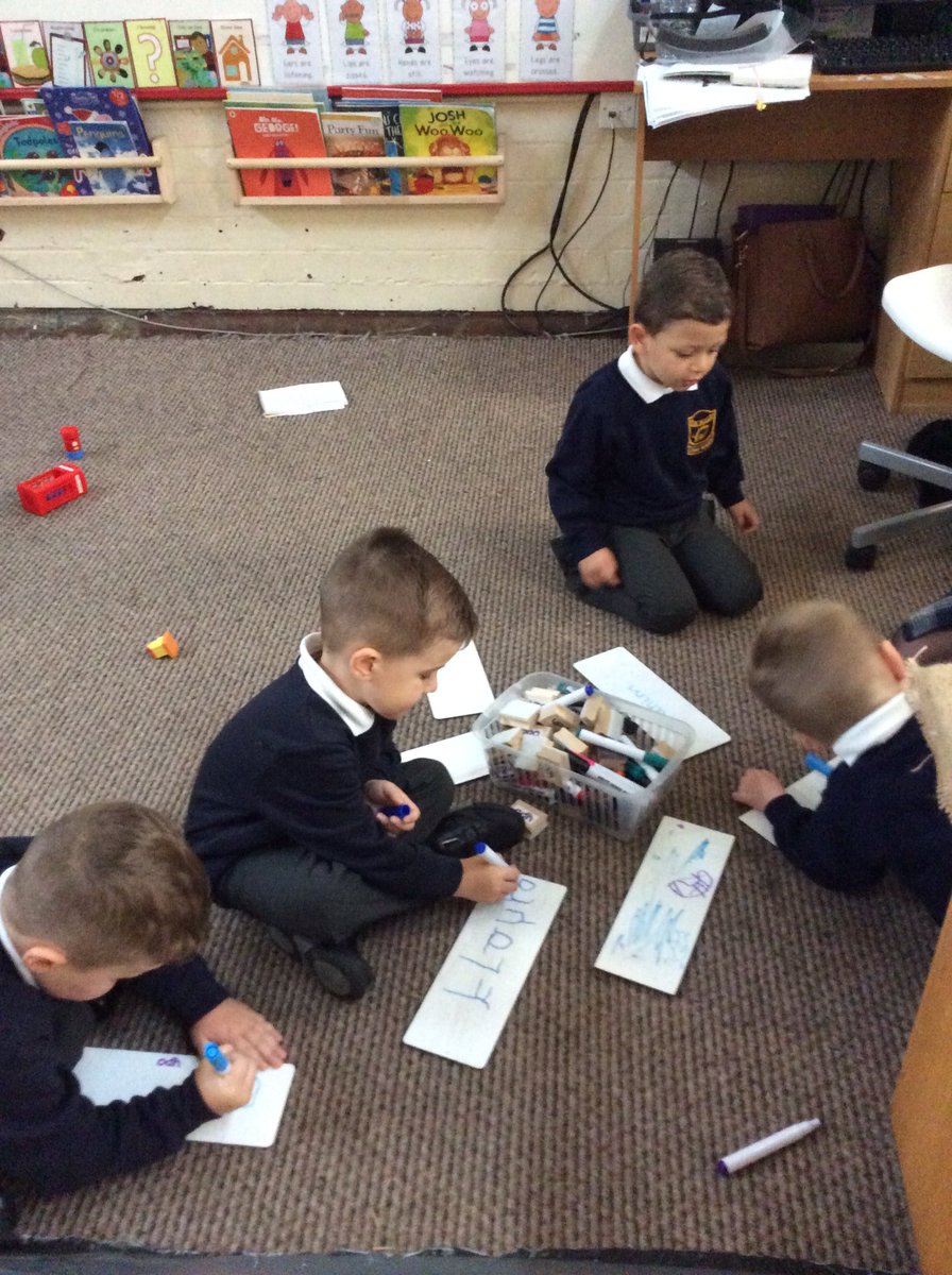 _stbederec_'s tweet photo. We have had another fantastic morning in Reception today! Lots of smiley faces and exploring our new environments. 🌟🥰🤩 https://t.co/IJ2WXoALDr