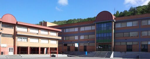 zallabai's tweet photo. #ZALLA NECESITA LA COLABORACIÓN ENTRE AYUNTAMIENTO Y COLEGIO MIMETIZ PARA GARANTIZAR UNA EDUCACIÓN PÚBLICA SEGURA Y DE CALIDAD

https://t.co/cYk8HGqjhU https://t.co/URmwehkYaZ