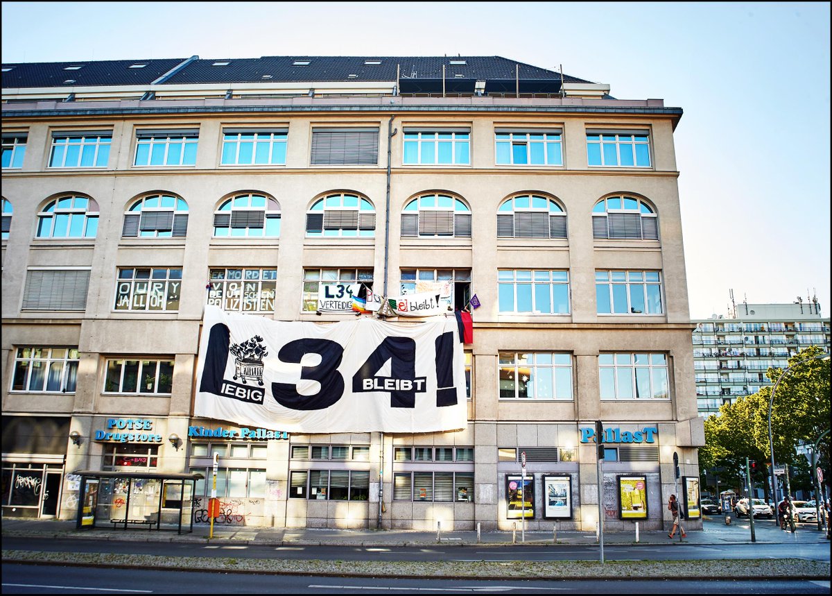 akkberlin's tweet photo. Kommt zur Feministischen Aktionswoche & Demo 7.-13.09.
Infos & Programm findet ihr hier: ▶️https://t.co/WDYpoglX7w
Die @Potse_Berlin sagt: #Liebig34bleibt!
Alle Solifotos gibts hier: ▶️https://t.co/NBuOukOJsX
#Liebig34verteidigen #liebig34 #feministactionweek #PotseBleibt https://t.co/c7pHOGTN26