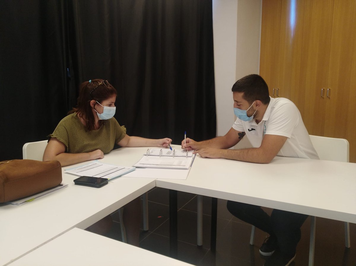 [🔴🗞️NOTICIAS]  Nuestro compromiso con la seguridad de alumnado, familias y equipo es firme. Por eso la semana pasada firmamos un Plan de Actuación y Contingencia frente al Coronavirus - COVID19