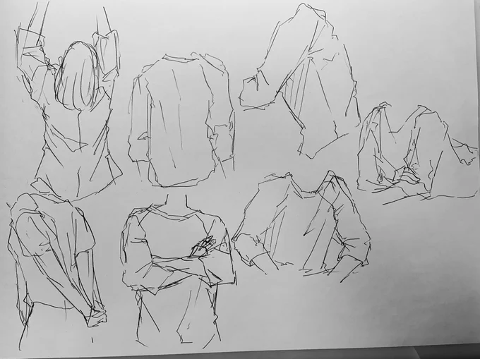 服のシワ 