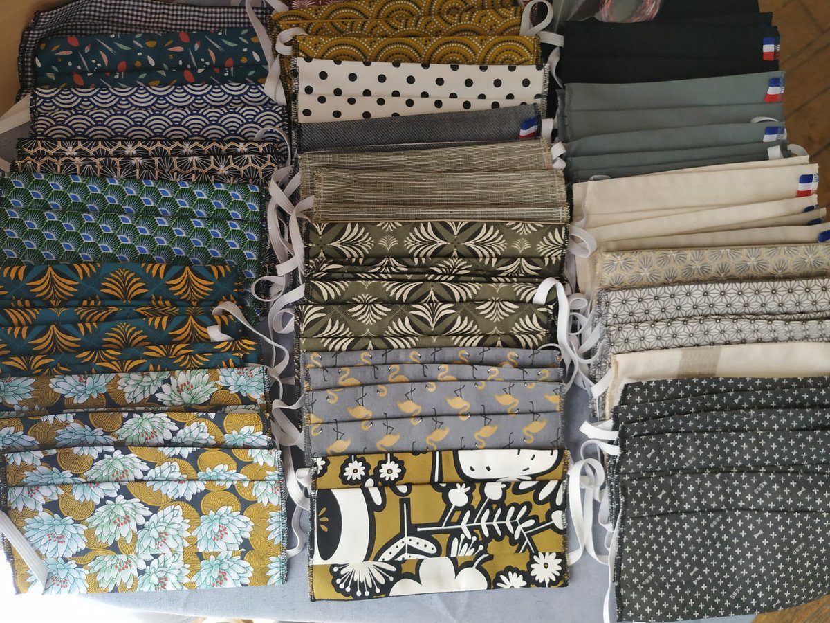 ZoyeFashion's tweet photo. Masques en tissu fait maison disponible en boutique @Plage_76 
Plusieurs motifs plus beaux les uns que les autres !
5 euros l'unité seulement.
#Poitiers #COVID19 #MasquesObligatoires #ZOYE #KoreanDesign #PoitiersMaVille https://t.co/OMFdkQRhW1