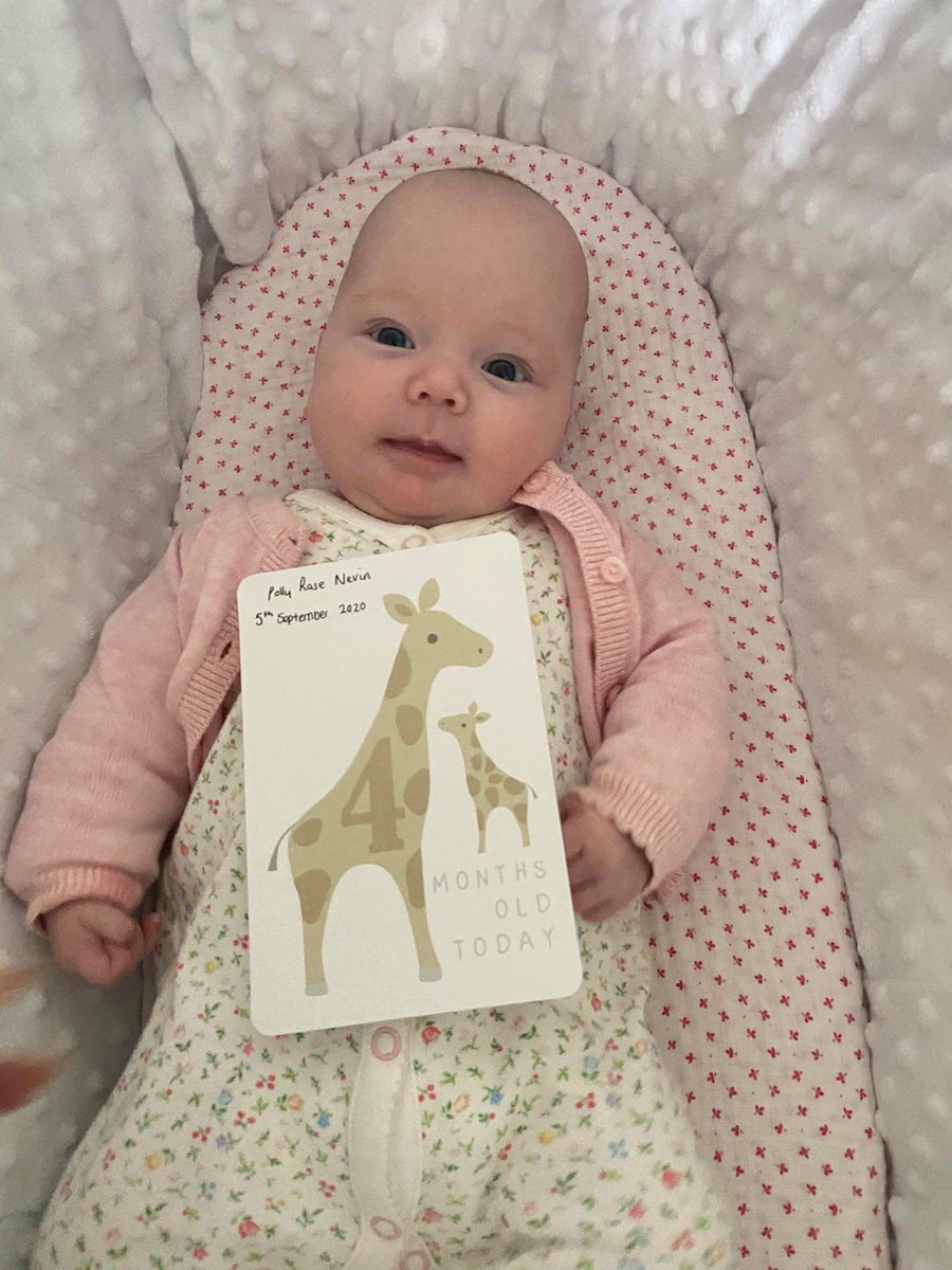 JuliaNev1989's tweet photo. Gorgeous little Polly Pocket is now 4 months old and a whopping 11lb7💗 @TinyLivesTrust @QEGateshead @MrsBMc26 #32weeker #preemie https://t.co/aI8iUyYOdF