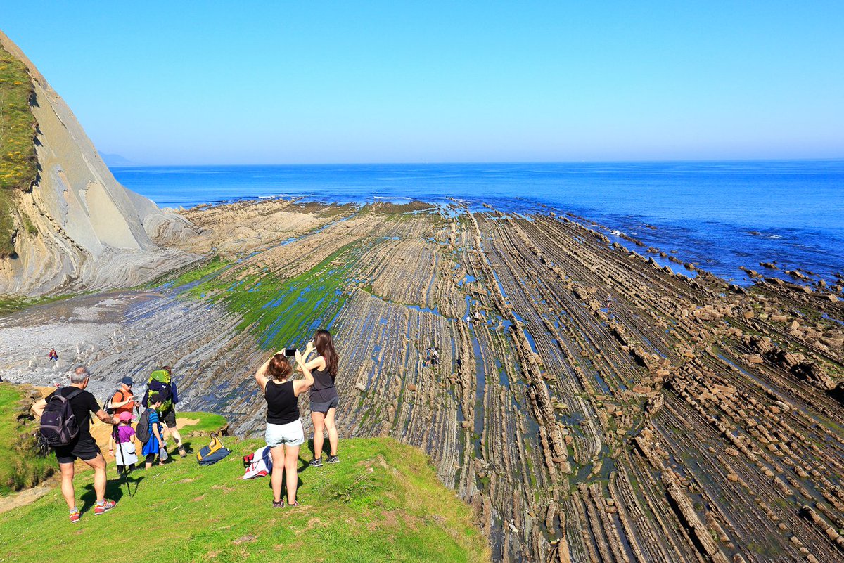 The summer ☀️ show 🎩 must go on 🪄