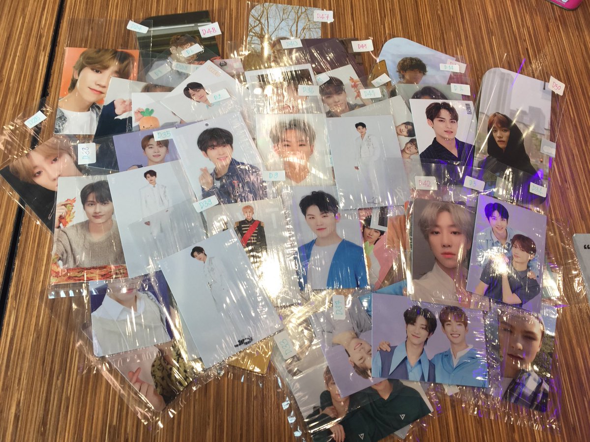 BS_Shop17's tweet photo. 🌟Bring the Star🌟
💎เล่นเกมลุ้นรับ✨การ์ด/โปสพับ/สตก. official ✨ ไปครองงงง
💥ในราคา 40 บาท!!!🎉
✨พิเศษ!! 3 ดวง 100฿ เท่านั้น~😘 
👉พร้อมลุ้นรับสินค้า official ของ seventeen อื่นๆ อีกมากมาย ที่บูธ A2
☀️อย่าลืมมาเจอกันนะ❤️
#ตลาดนัดสวนแครอท #BS_ShopUpdate https://t.co/D63tFNhz55