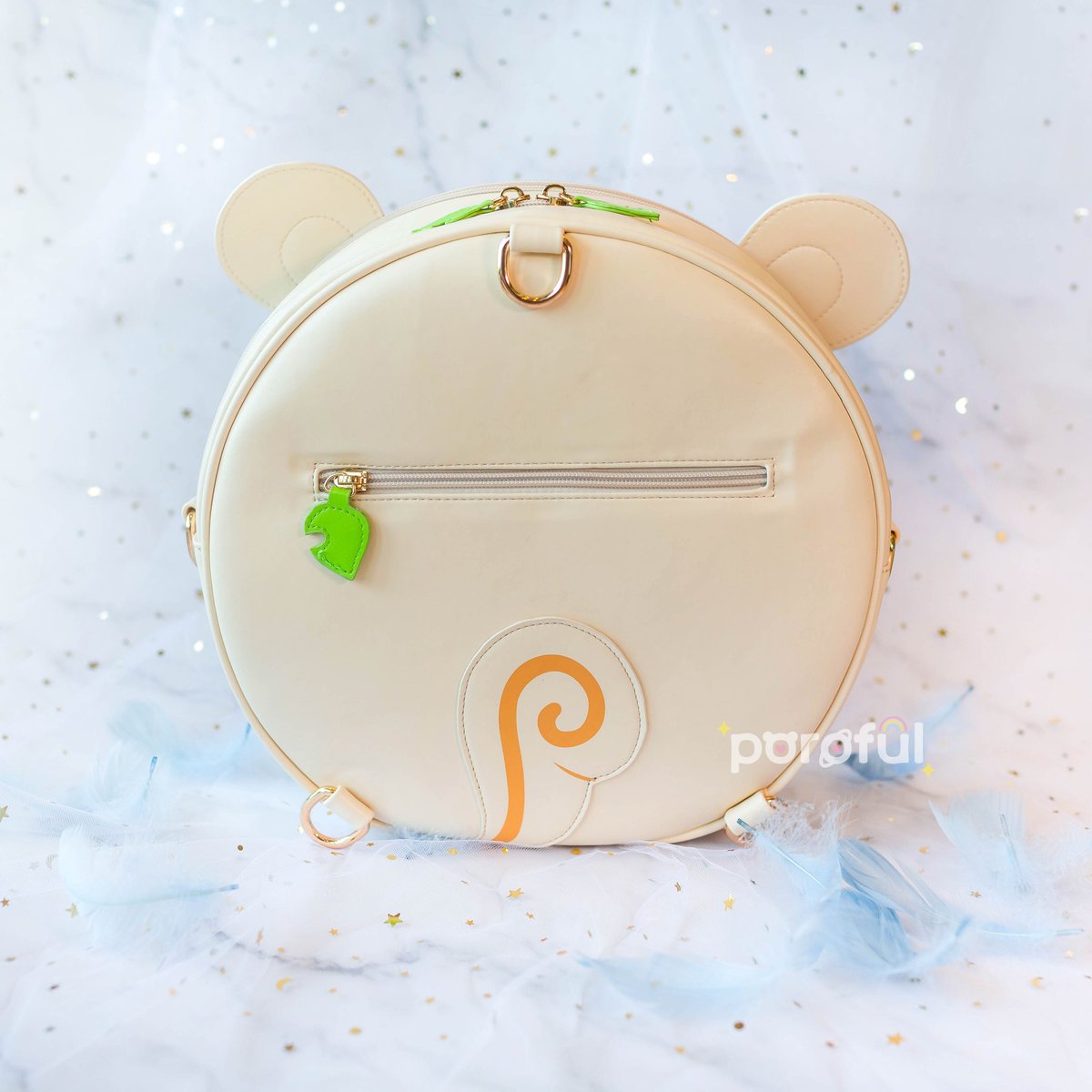 poroful's tweet photo. RTs appreciated 🥺 Marshal ItaBag (protecting your pins with his smol hands) preorder on Sunday, Sept 13th at 12pm EST

✨FREE tracked international shipping for 1st week of preorders 
✨ 28cm/11” wide
✨Leaf zippers
✨Ears will be rounder for final bags

https://t.co/IIJ2F30Vm4 https://t.co/UgMz03IX0m