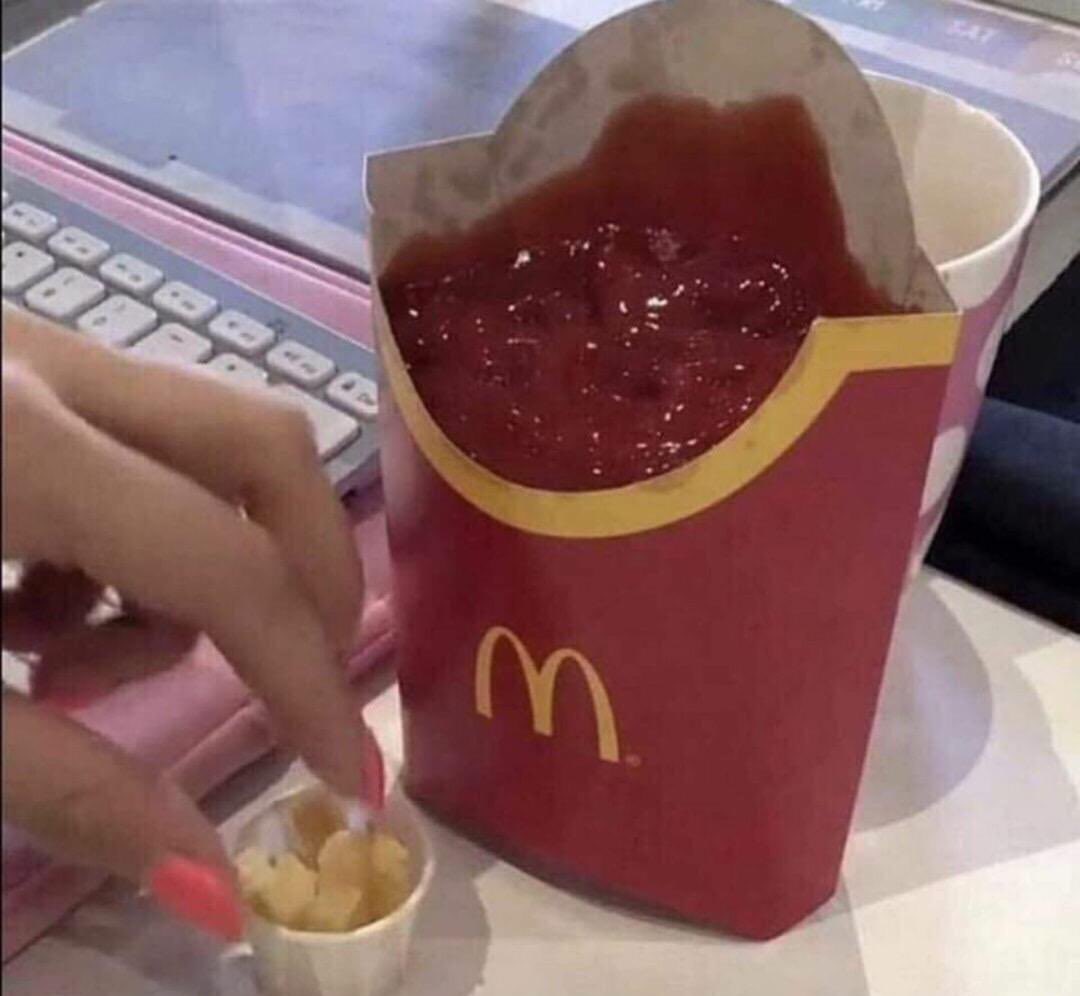 milkinhisbag's tweet photo. cactus jack meal hitting crazy rn https://t.co/mPRn6JBpSV