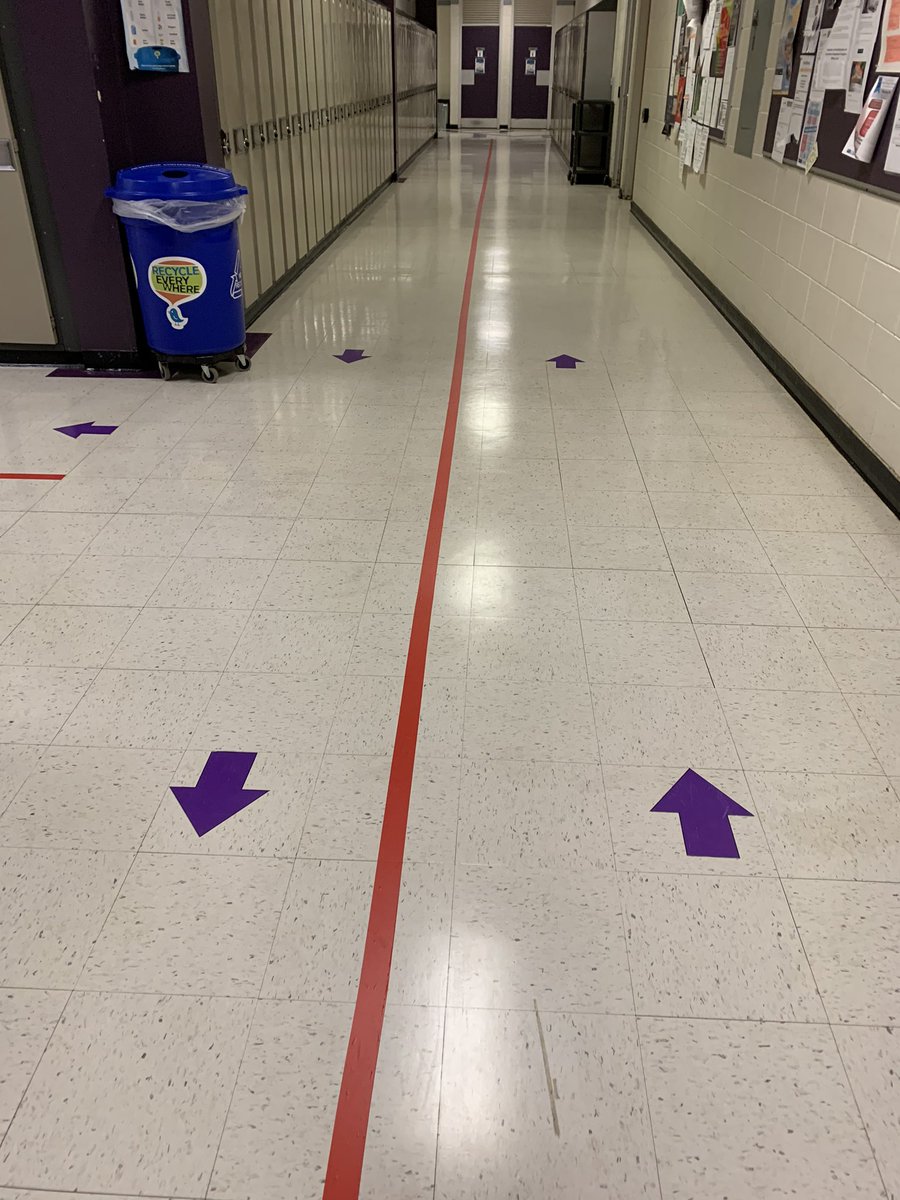 VMHS_BSD's tweet photo. Things are looking a little different this year, but we are still very excited to welcome our new Vikings to VM! #grade9orientation #physicaldistancing @BrandonMBSD https://t.co/xLOzS7QSAY