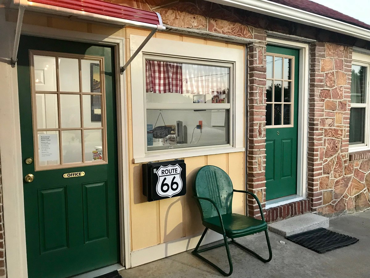 CourtMotor's tweet image. And another day begins at the Rockwood.#Route66Life
