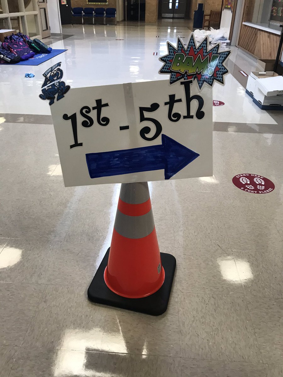 JulieMoncrief10's tweet photo. I was happy to spend my first morning of F2F learning at @SCES_Scorpions. They were ready for kids to be in the building!!!#springcreekway #GarlandISD #GarlandBPS https://t.co/Fj7gyh7C8A