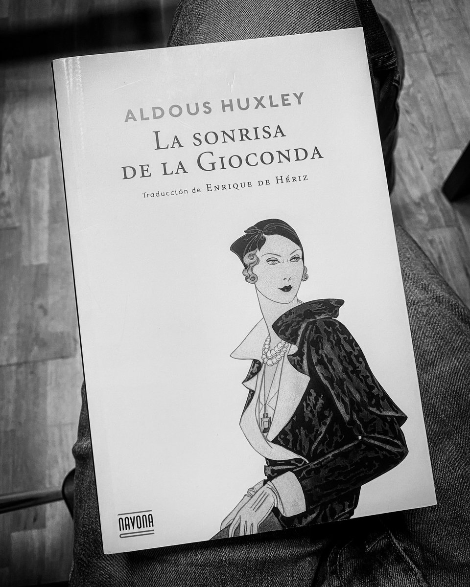 SerrallongaJ's tweet photo. #LaSonrisaDeLaGioconda.
#AldousHuxley (@NavonaEditorial)
.
#Foto: #JordiSerrallonga.
.
#ProfSerrallonga, #ProfSerrallongaLibrary, #llibres, #libros, #books, #literatura, #lectura, @DocumentaBCN https://t.co/NRqeLgnaIt