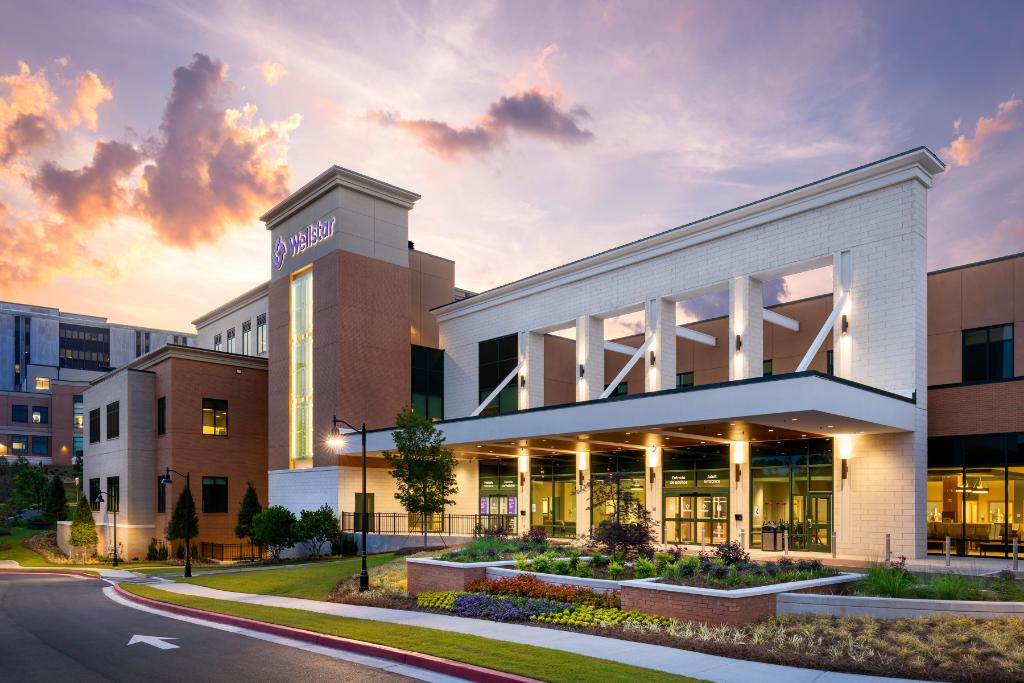 AdvisoryBd's tweet photo. Every quarter, we feature innovative health care architectural design in the @daily_briefing. Check out this edition's EDs from @ArrayArch, @ESa_Architects, @HordCoplanMacht, and more. https://t.co/eqlfxBAN9D https://t.co/WdRxATE1O1