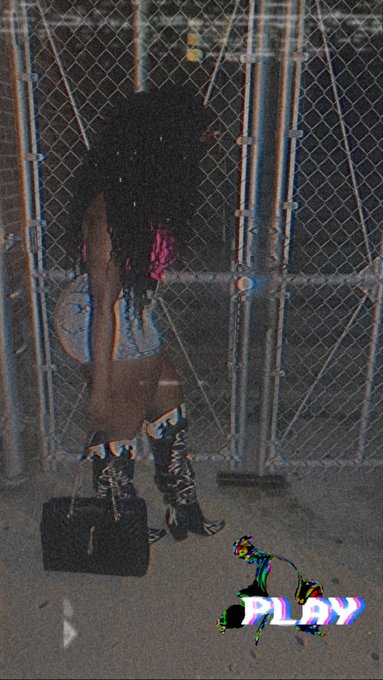 Watch 🔥Haute and Cold🧊's leaked NSFW photo on TwXstars