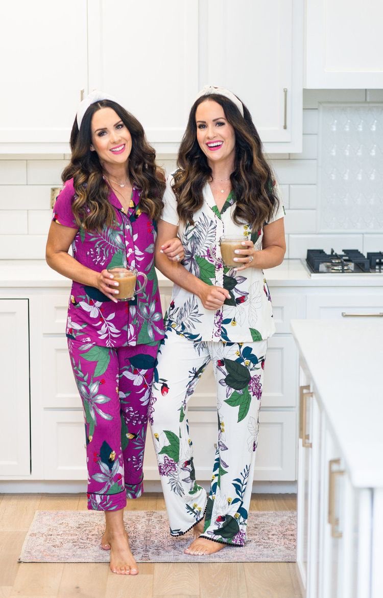 DoubleTakeGirls's tweet photo. Happy Tuesday! Had to share our favorite cooling nights pjs in tropical print are still in stock! https://t.co/FX2CJmuVKO #ad #soma https://t.co/moxR1mARGQ