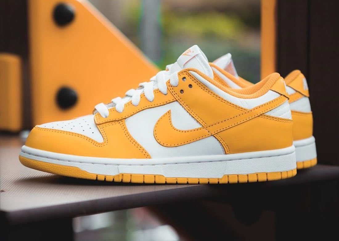 Legendarymx_'s tweet photo. Aquí las primeras imágenes del Nike Dunk Low  "Laser Orange" para mujeres. 🤯🤯 Se rumora que su lanzamiento esta programado para 2021. https://t.co/0VjuNRrTSC