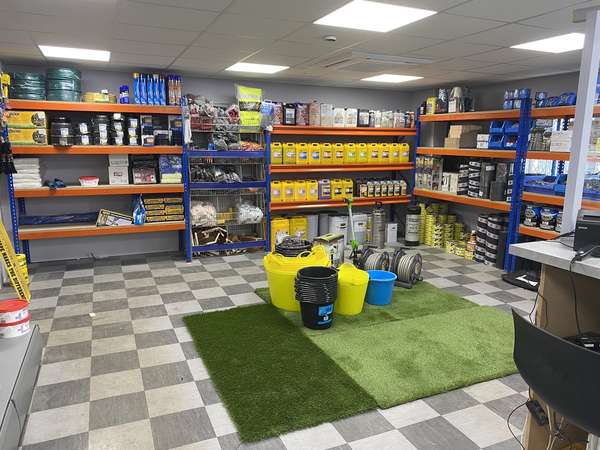 ProTradersBM's tweet image. Great to be moving into our new shop and counter 👍🏻