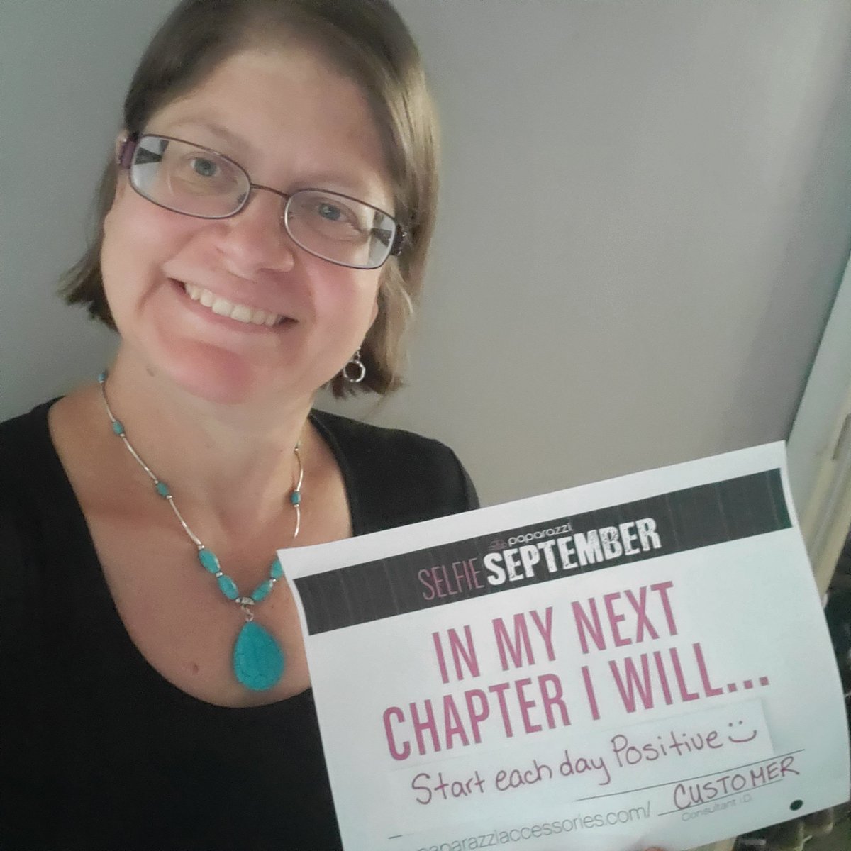 dancecjw's tweet photo. Look good = feel good #SelfieSeptember2020 https://t.co/GCRxmMneVn