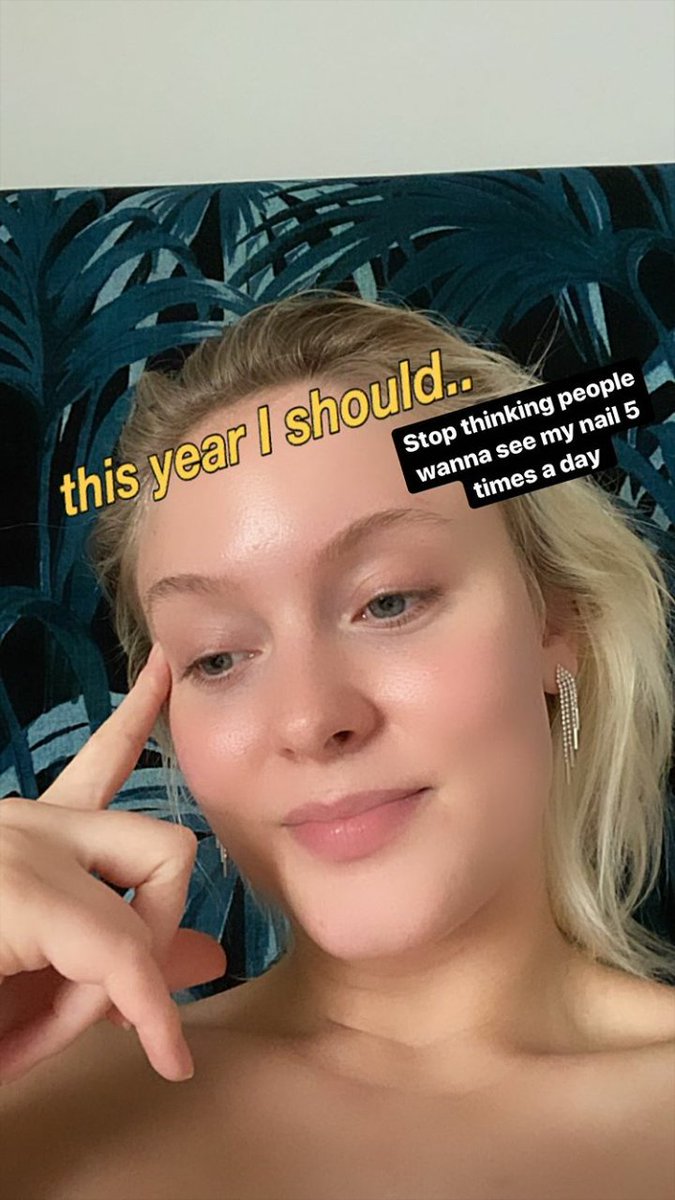 ALV IS LOST IN LOVE ME LAND (@zarasbiitch) on Twitter photo I would love to see you just talk about your nails for even 5 hours straight mam <a href="/zaralarsson/">Zara Larsson</a> I would love to see you just talk about your nails for even 5 hours straight mam <a href="/zaralarsson/">Zara Larsson</a>
