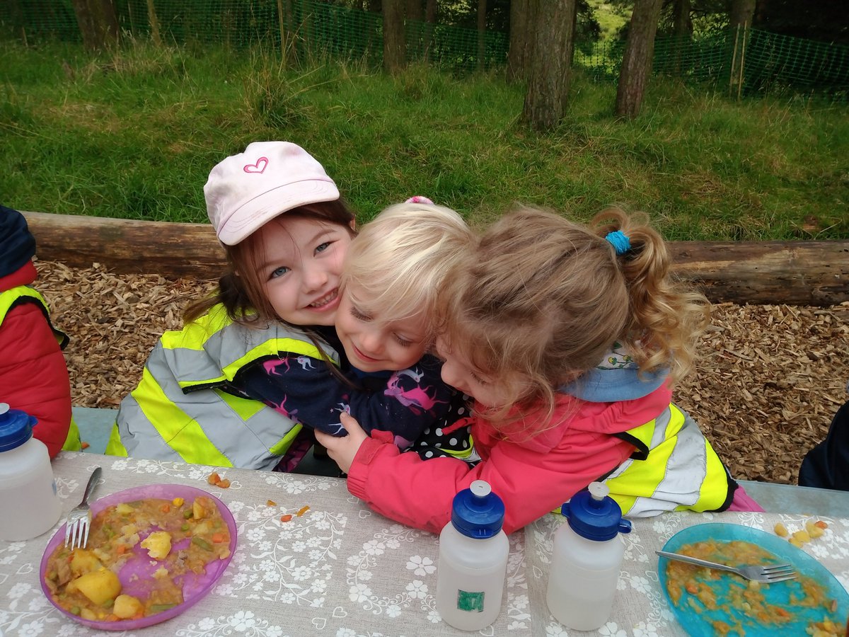 CraigheadSchool's tweet photo. Allow children to be happy in their own way, for what better way will they find?" - Samuel Johnson.

Just look at those smiles...  #happyatcraighead 

#nursery #ayrshire #earlyeducation #partnerprovider 
@EastAyrshire #countrynursery #outdoorlearning 
@MareeToddMSP #beingme https://t.co/STPEGtCRcB